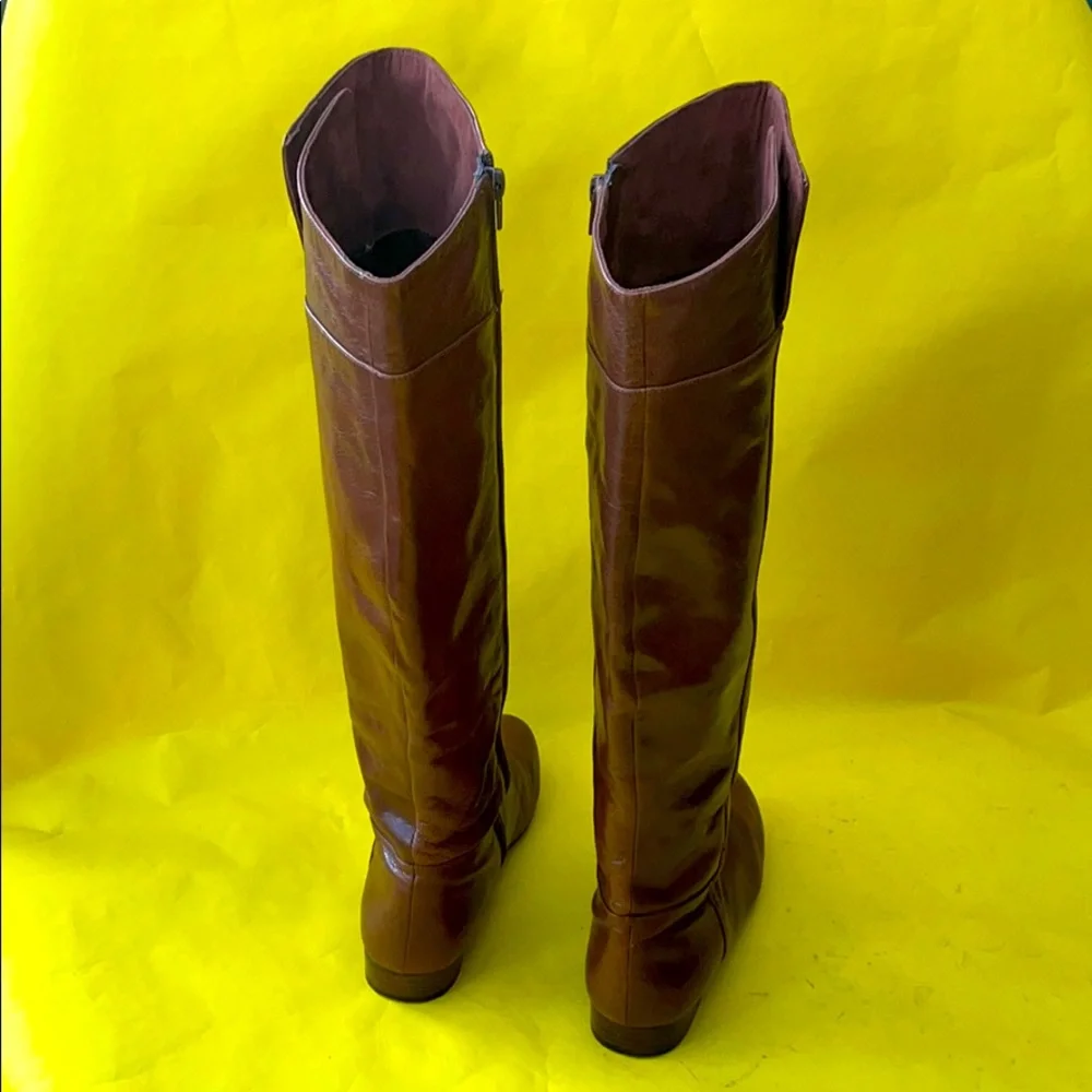 Vintage reddish brown Nine West leather boots